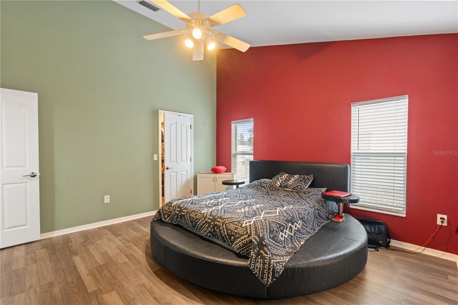 WEEKI WACHEE WOODLANDS - Residential