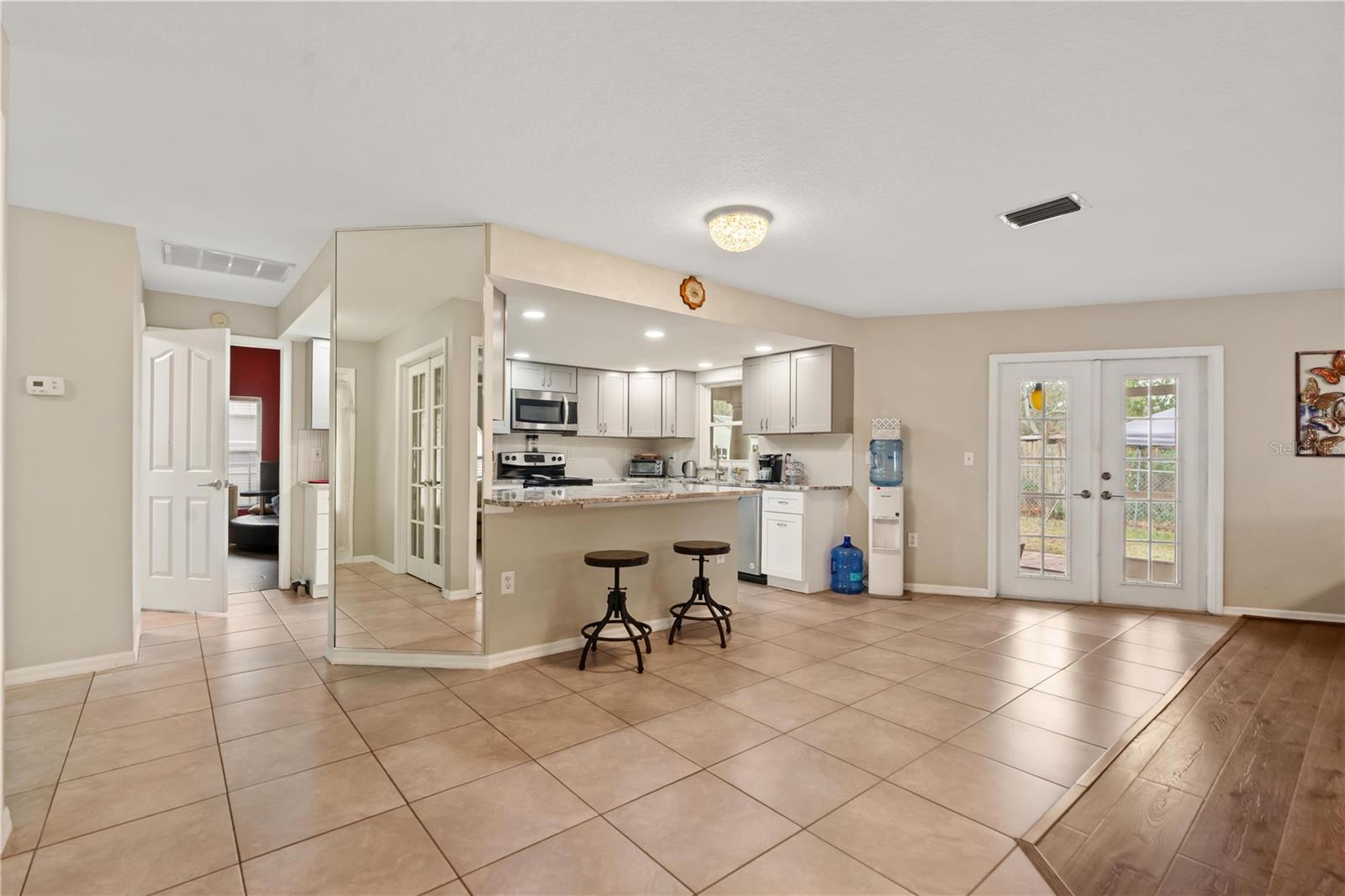 WEEKI WACHEE WOODLANDS - Residential