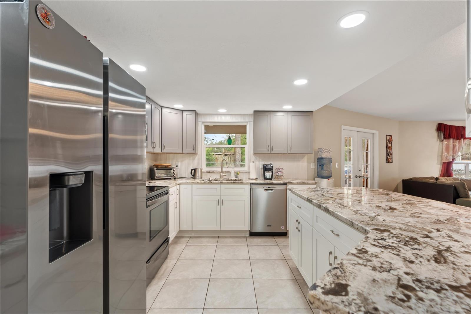 WEEKI WACHEE WOODLANDS - Residential