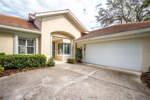 A home in PORT CHARLOTTE