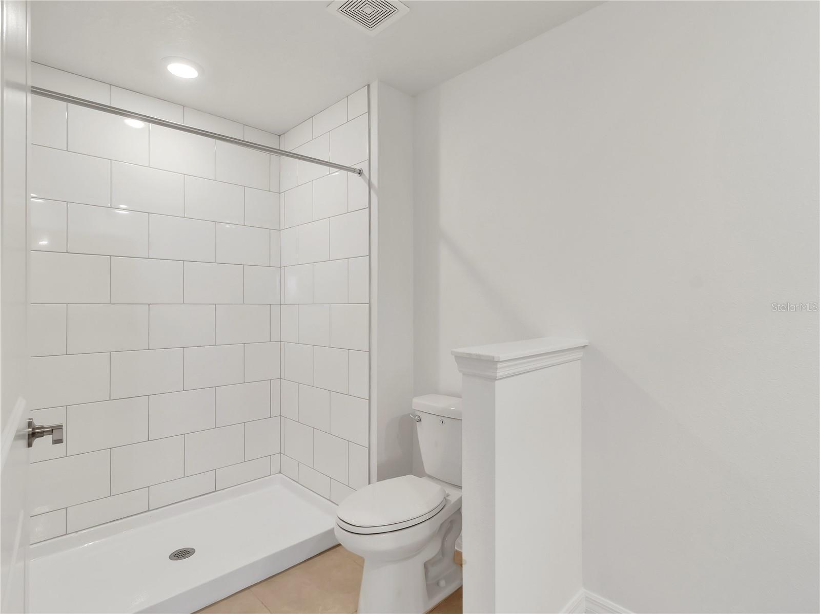 STONEGATE PRESERVE TOWNHOMES - Residential Lease