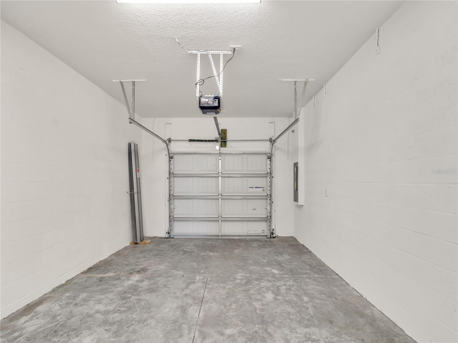 STONEGATE PRESERVE TOWNHOMES - Residential Lease