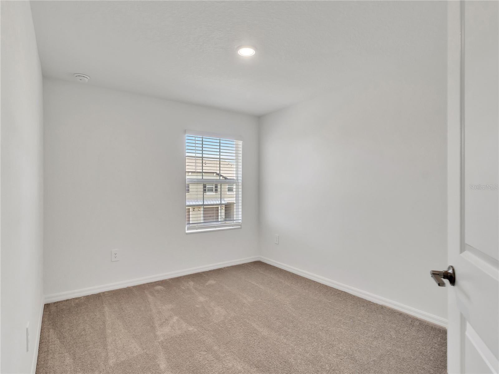 STONEGATE PRESERVE TOWNHOMES - Residential Lease