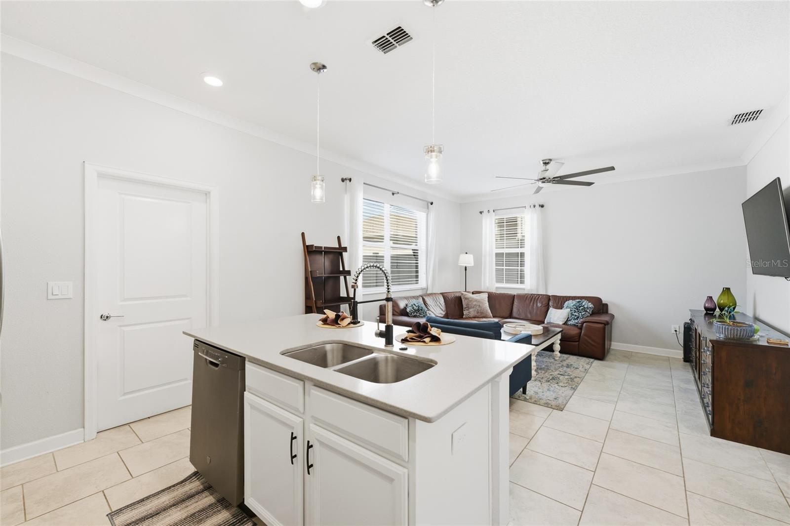 STOREY GROVE PH 1B-1 - Residential