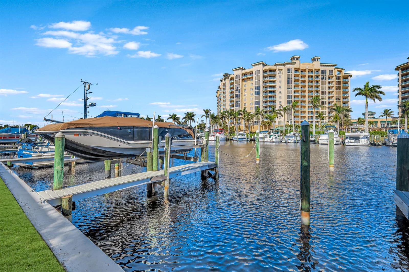 KEY HARBOUR CONDO - Residential