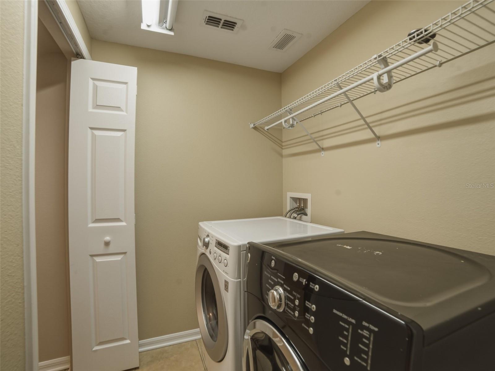 FISHHAWK RANCH TOWNCENTER PH 2B - Residential