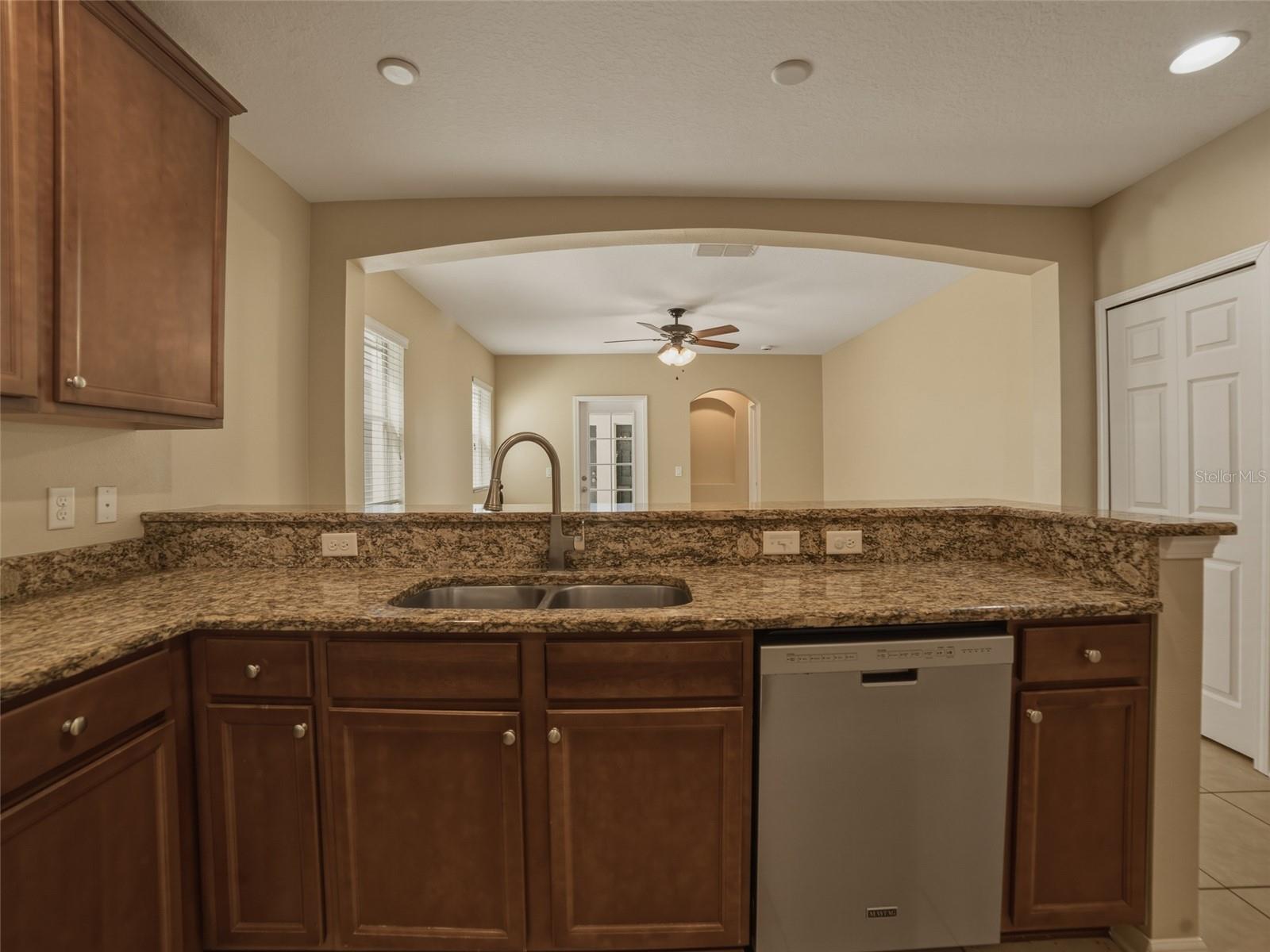 FISHHAWK RANCH TOWNCENTER PH 2B - Residential