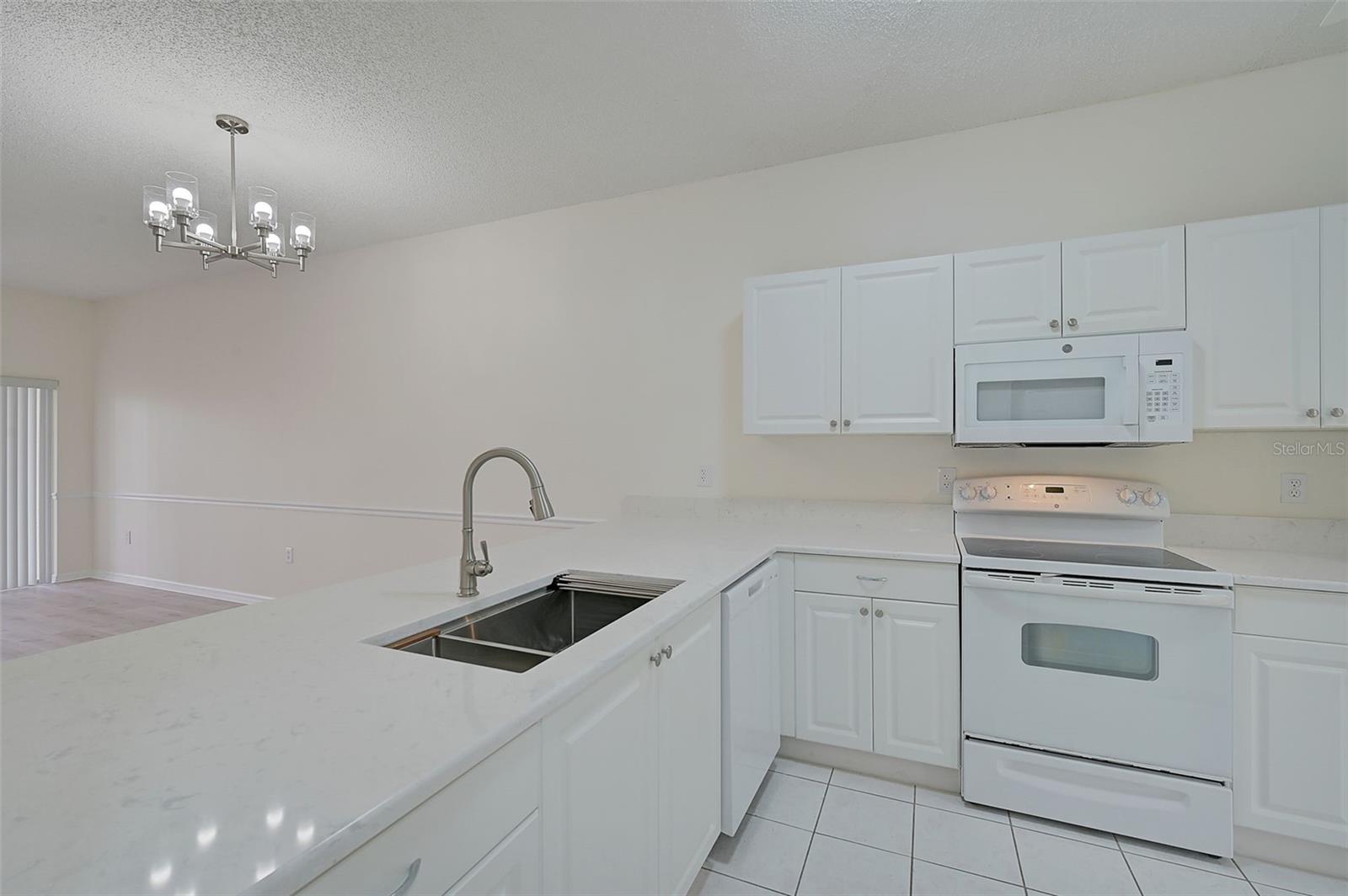 FAIRWAY TRACE - Residential