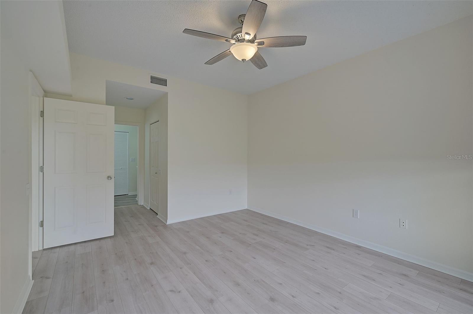 FAIRWAY TRACE - Residential