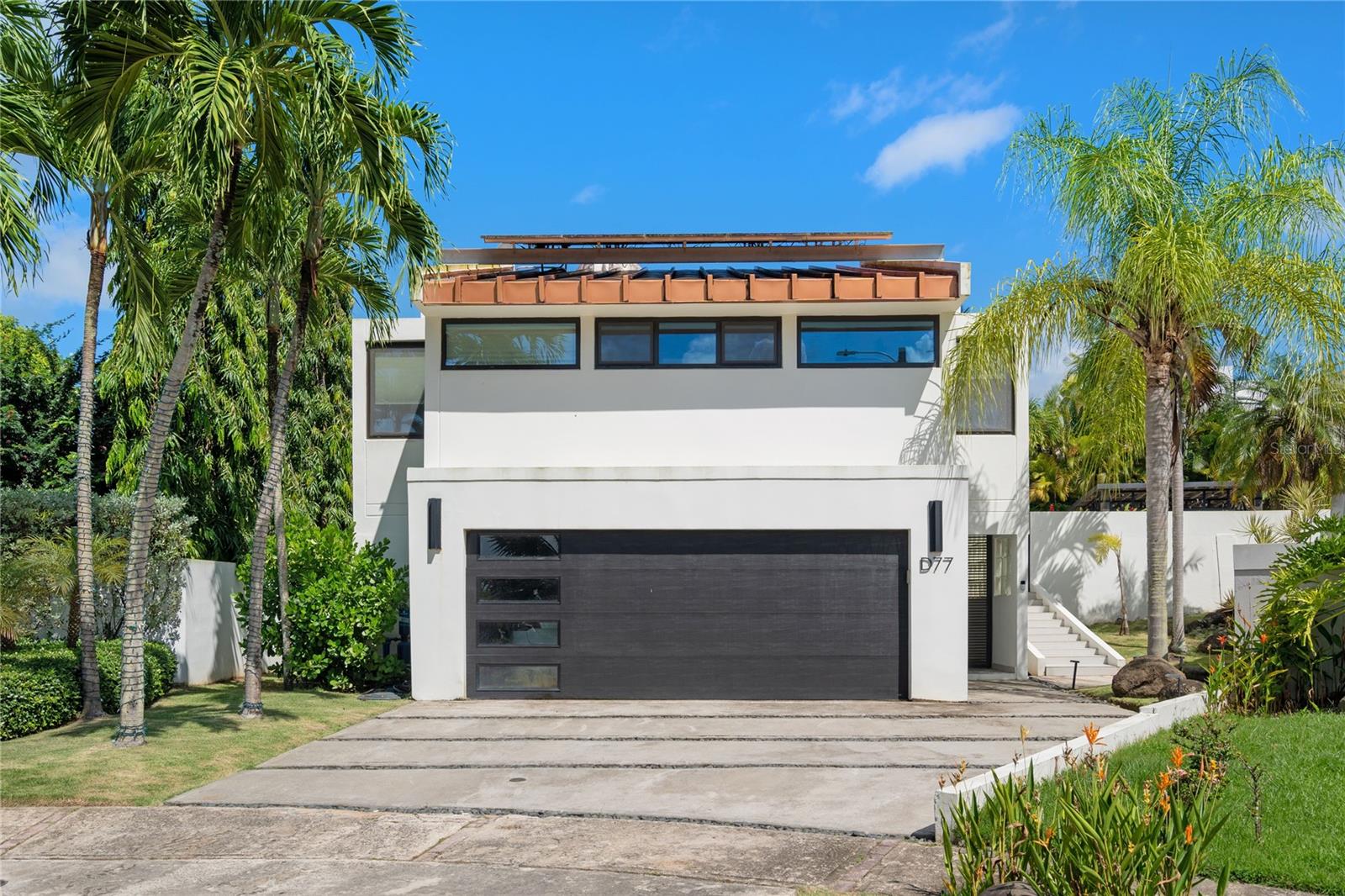 PASEO LAS VISTAS - Residential Lease