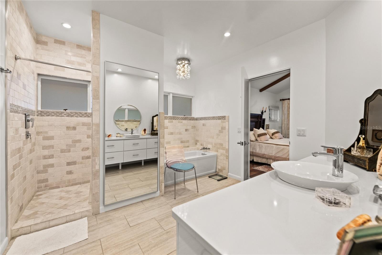 BIRD KEY SUB - Residential