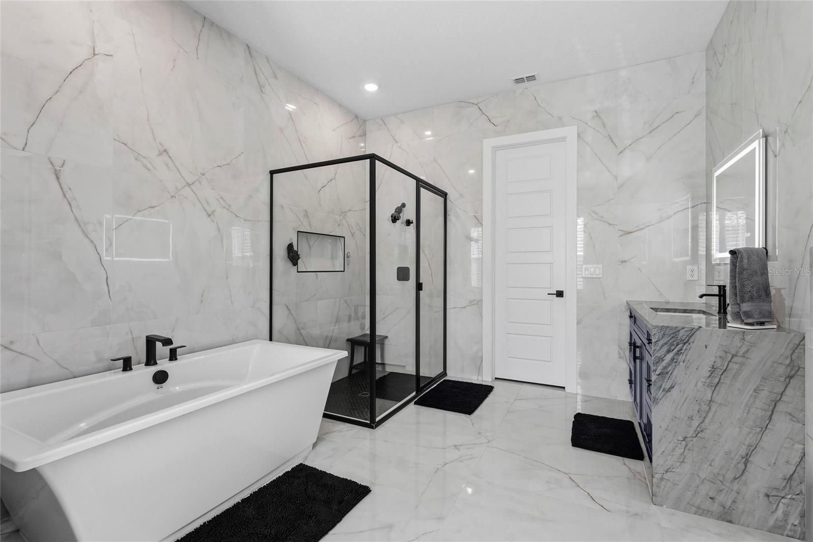 HERON LANDING - Residential