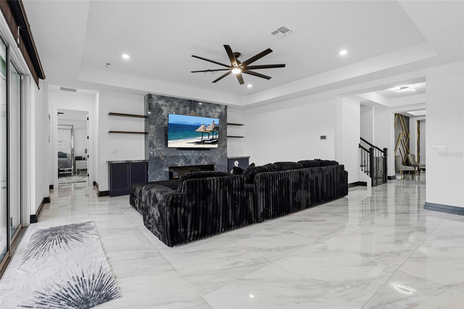 HERON LANDING - Residential