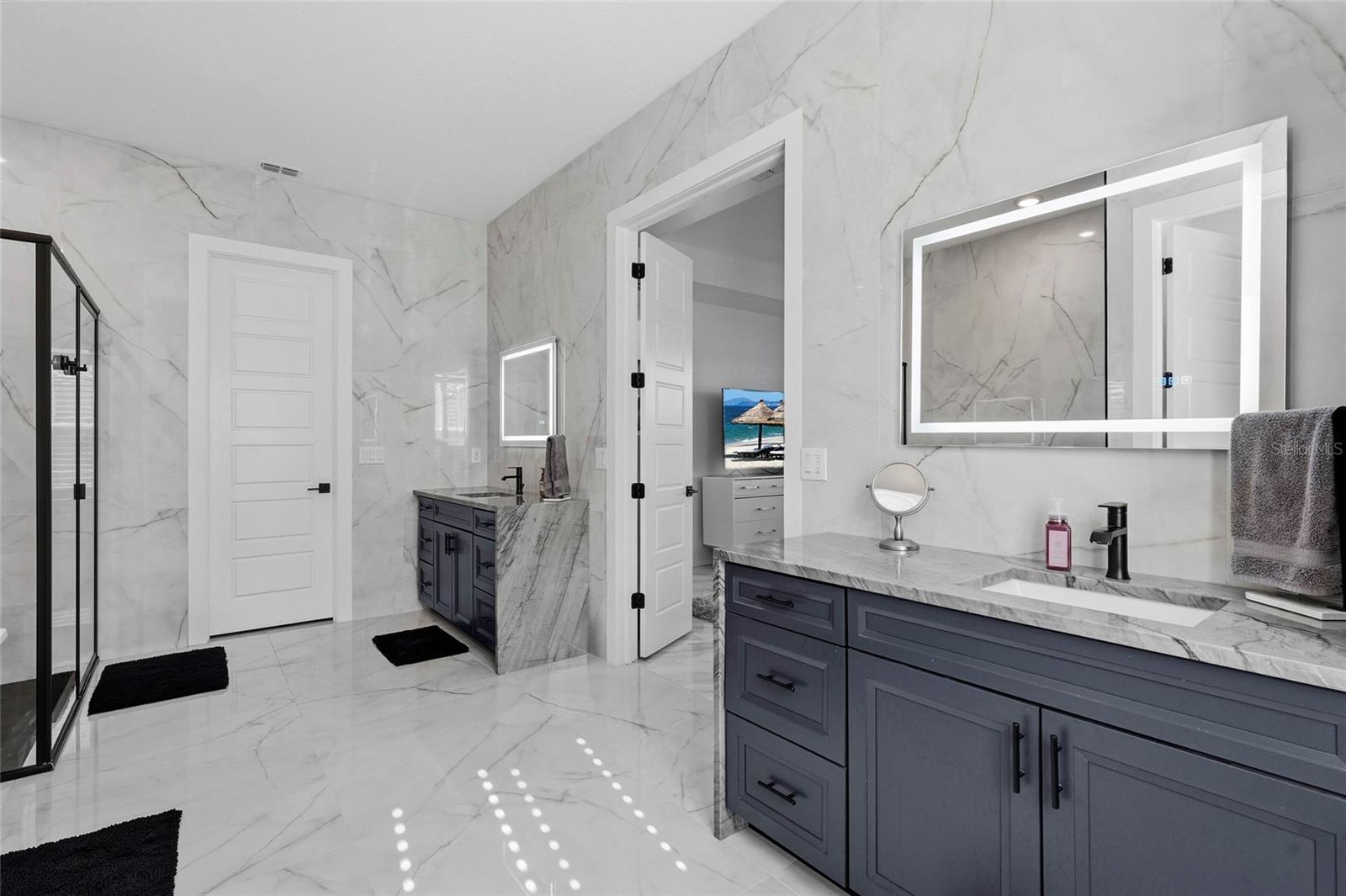 HERON LANDING - Residential