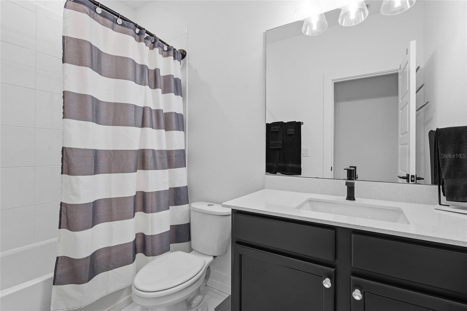 HERON LANDING - Residential