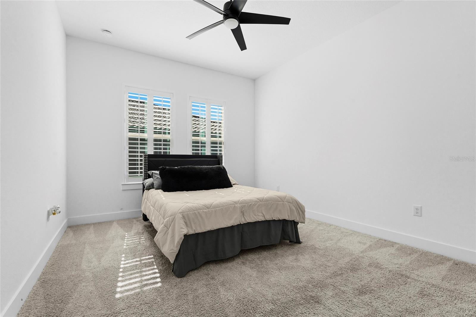 HERON LANDING - Residential