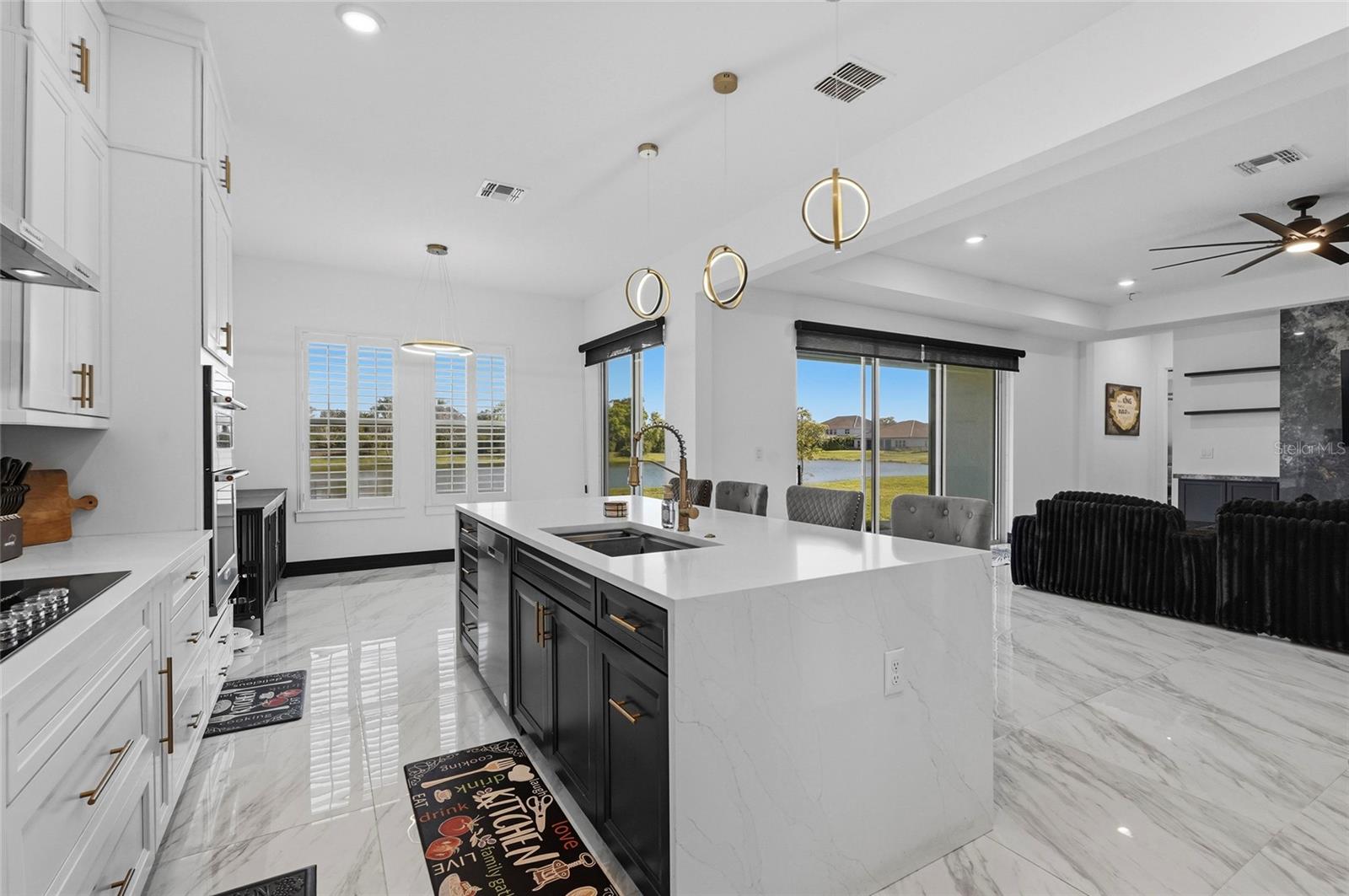 HERON LANDING - Residential