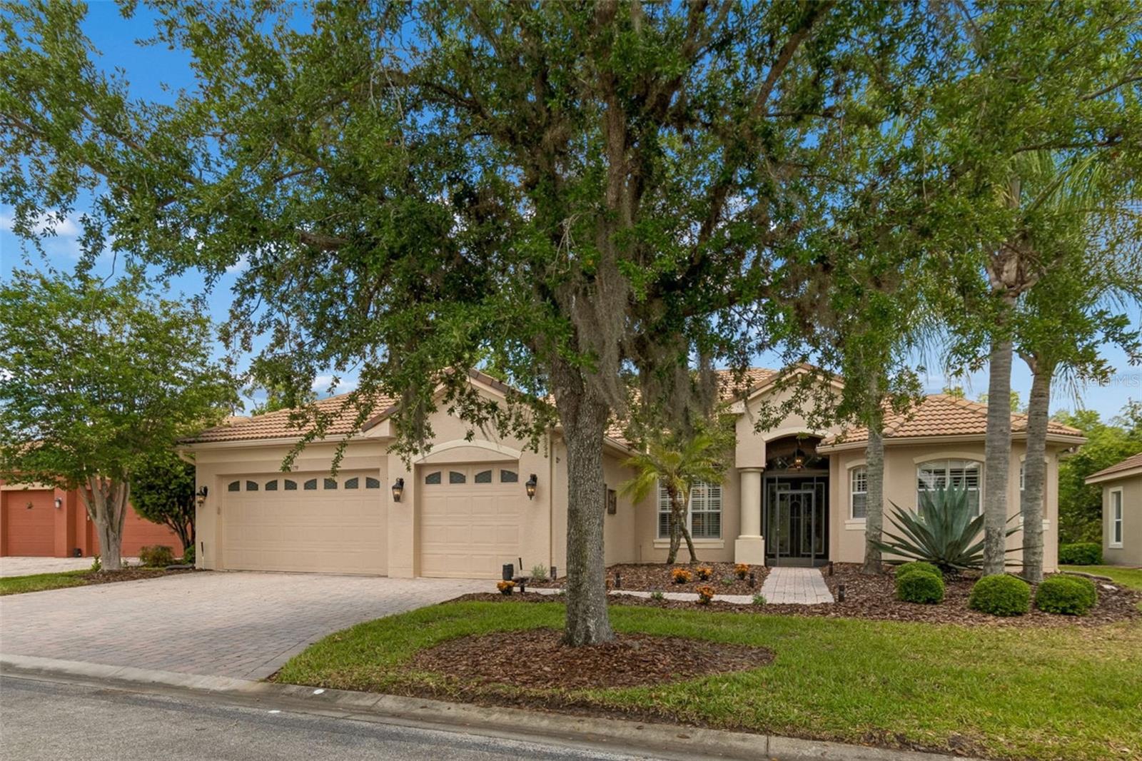 1179 CAMBRIA BEND