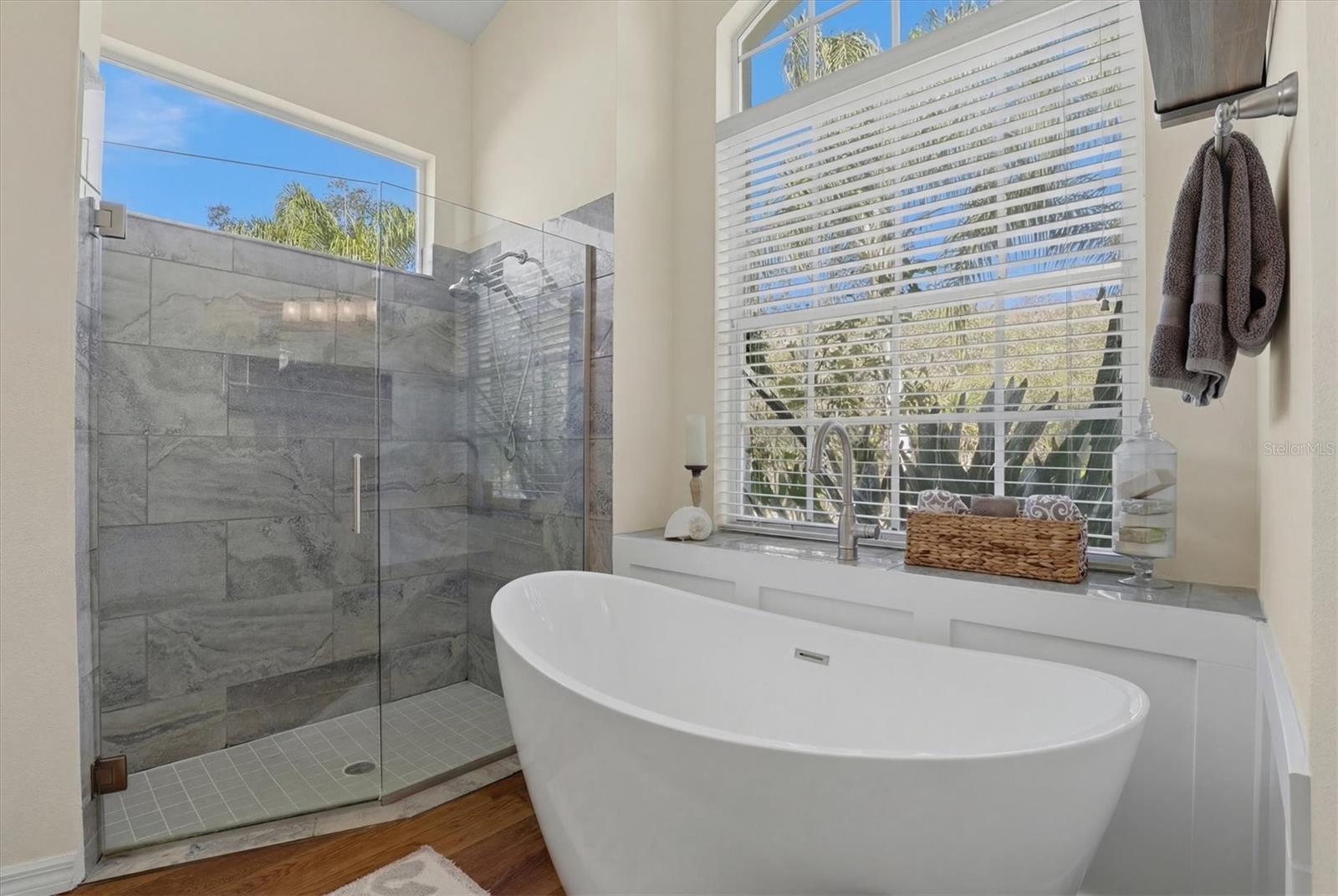 GRASSY POINTE - PH 2 - Residential