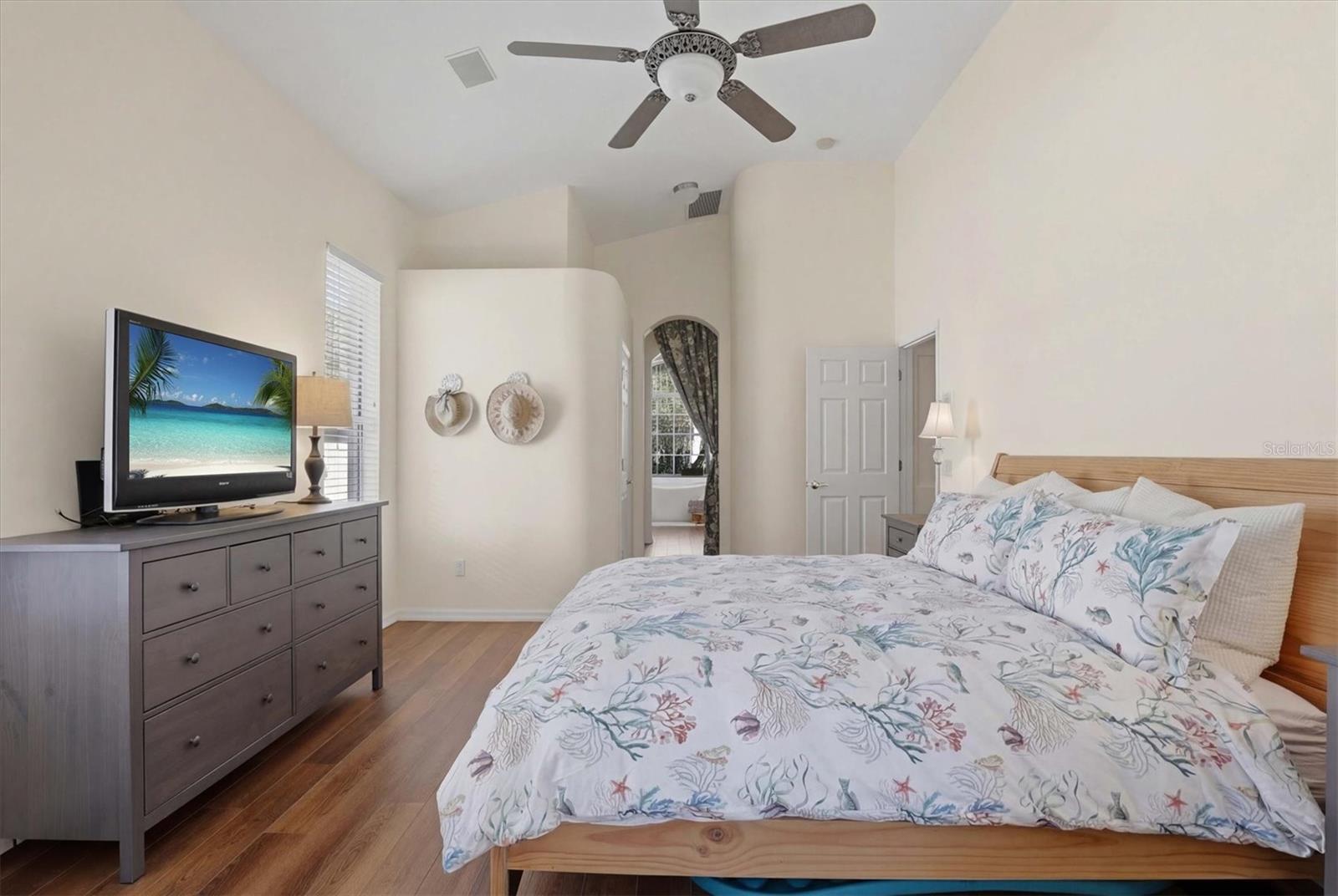 GRASSY POINTE - PH 2 - Residential