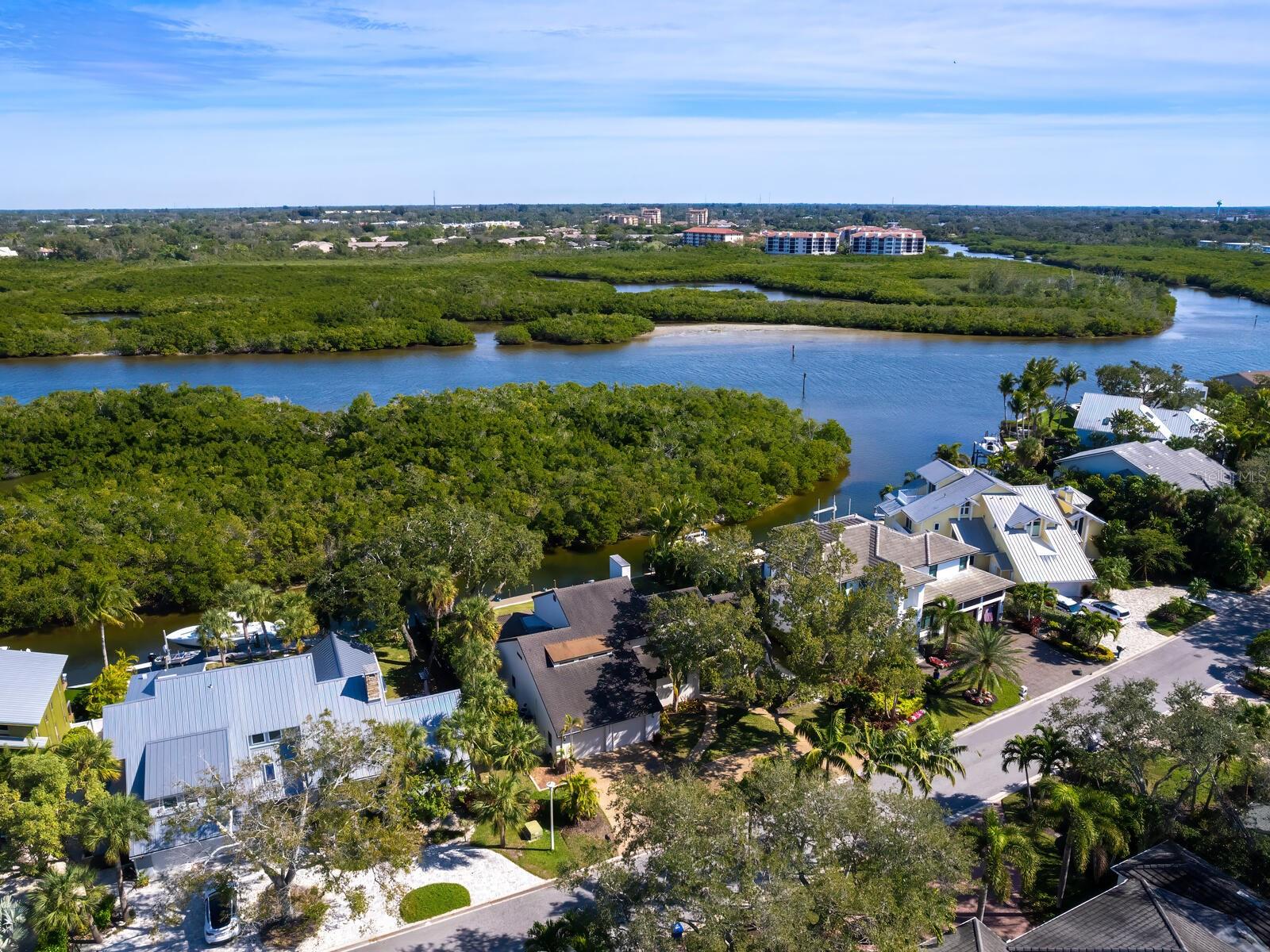 SIESTA COVE SUB - Residential