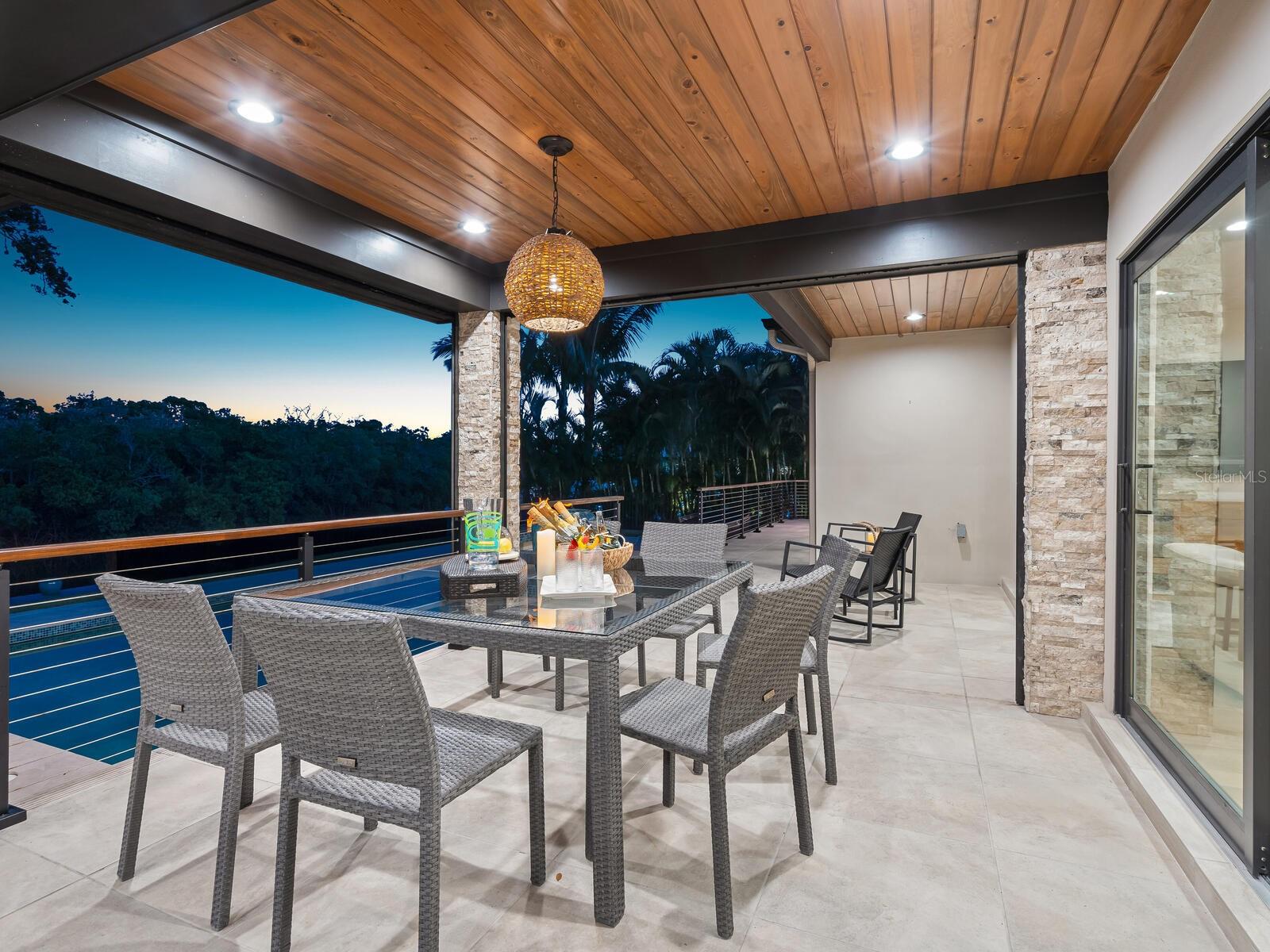 SIESTA COVE SUB - Residential