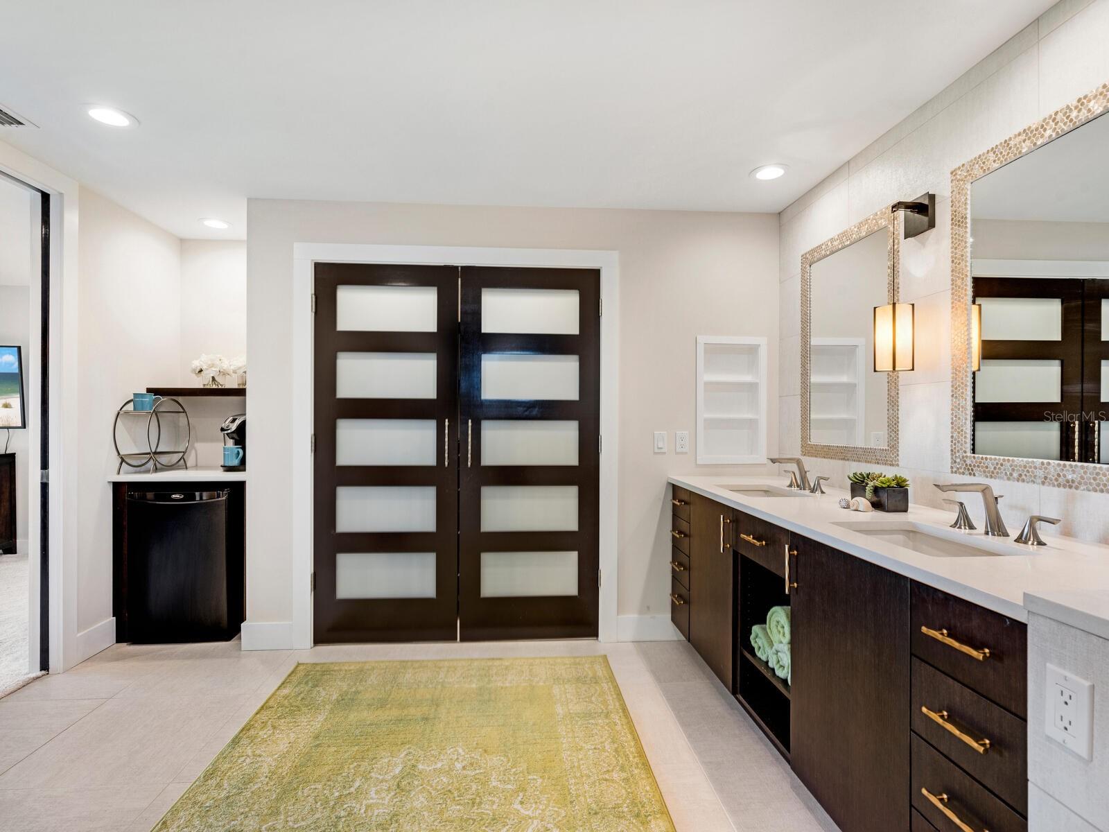 SIESTA COVE SUB - Residential