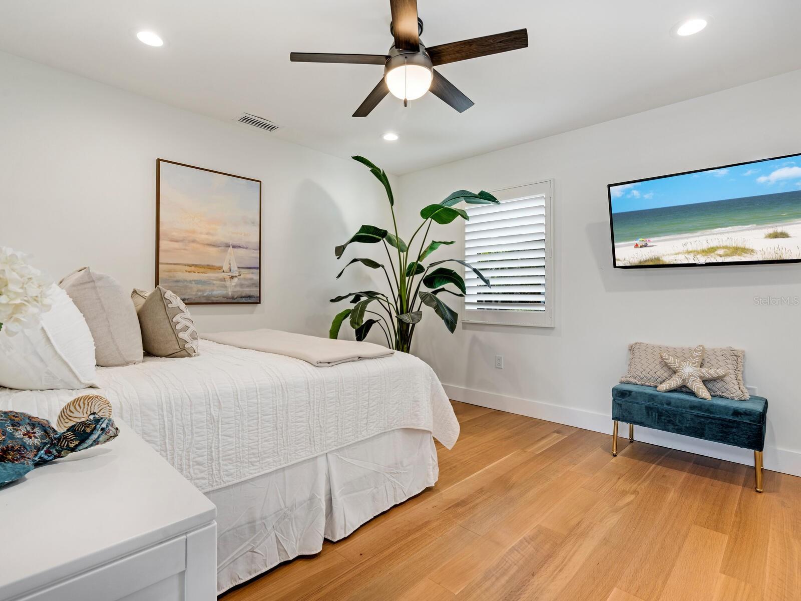 SIESTA COVE SUB - Residential