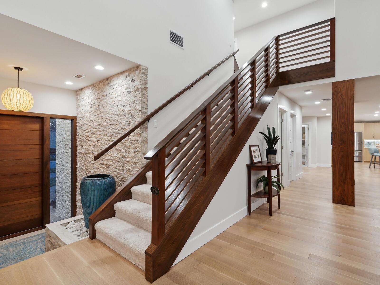 SIESTA COVE SUB - Residential