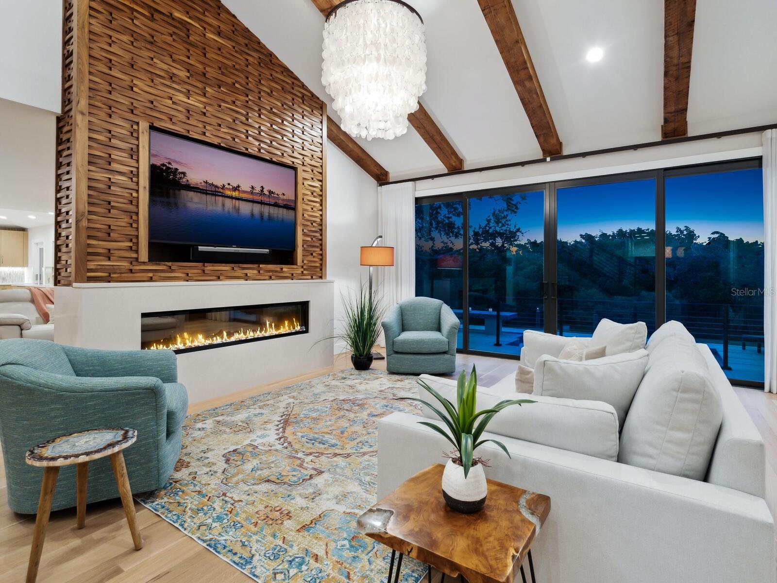 SIESTA COVE SUB - Residential