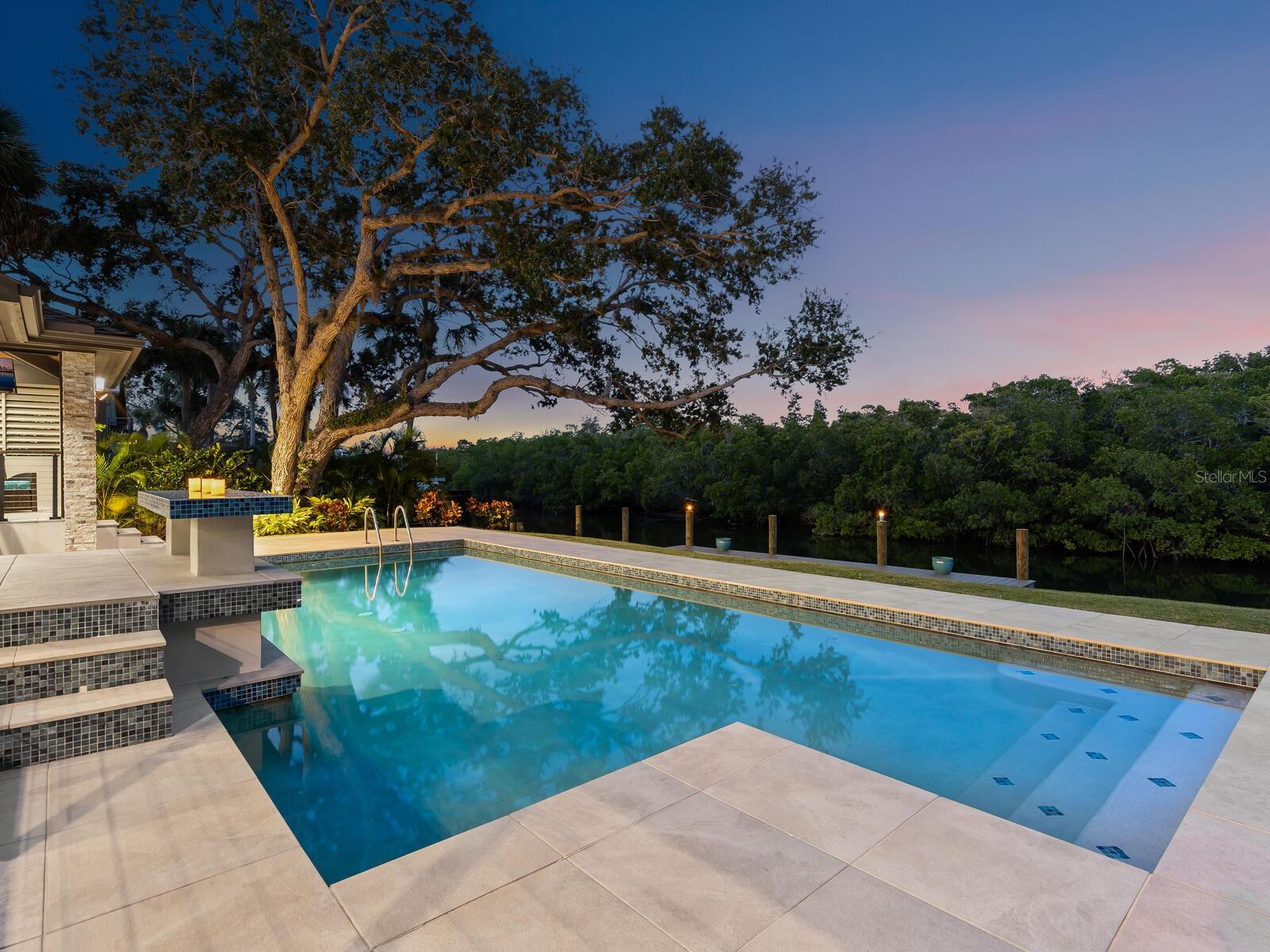 SIESTA COVE SUB - Residential