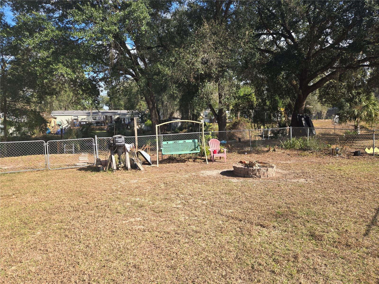 SILVER LAKES ACRES SEC 02 - Residential