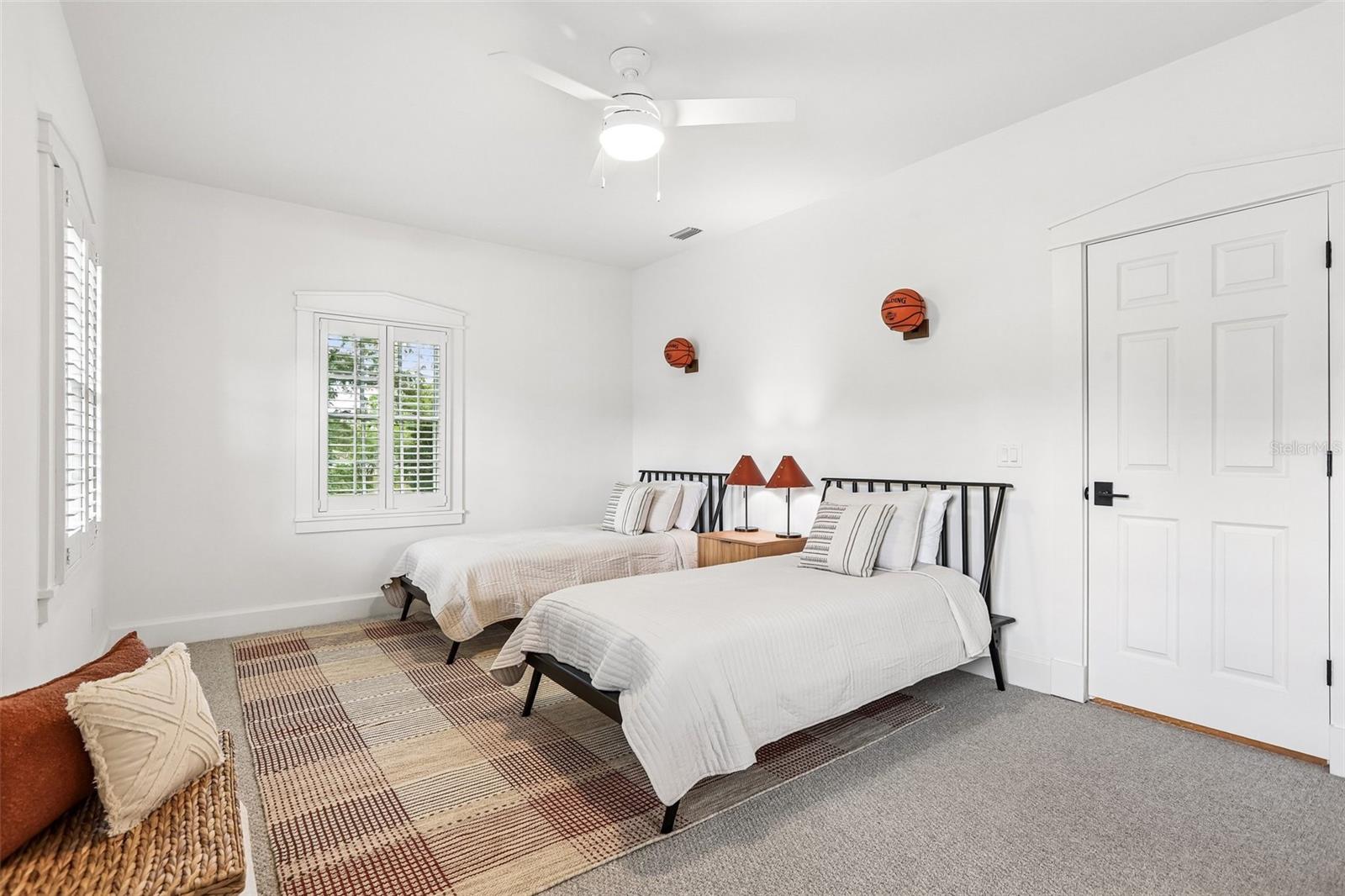 REPLAT OF BELLEFONTE - Residential