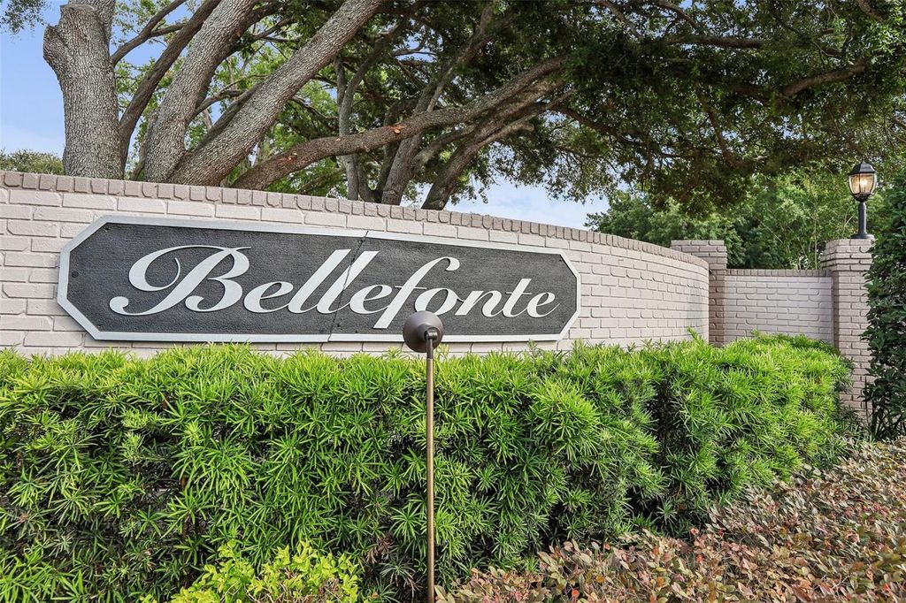 Photo of 1012 Morfield Lane, Brandon, FL 33511 (MLS # TB8510882)