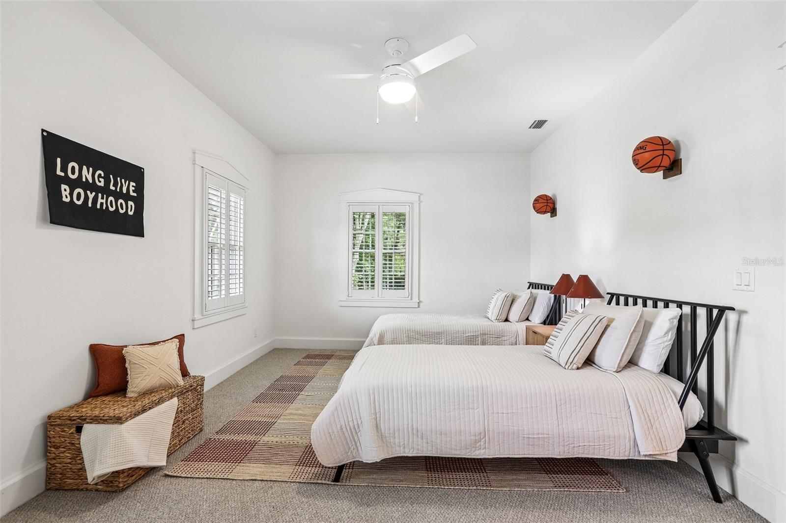REPLAT OF BELLEFONTE - Residential
