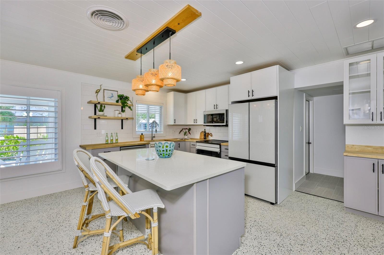 BAYWOOD SUB - Residential