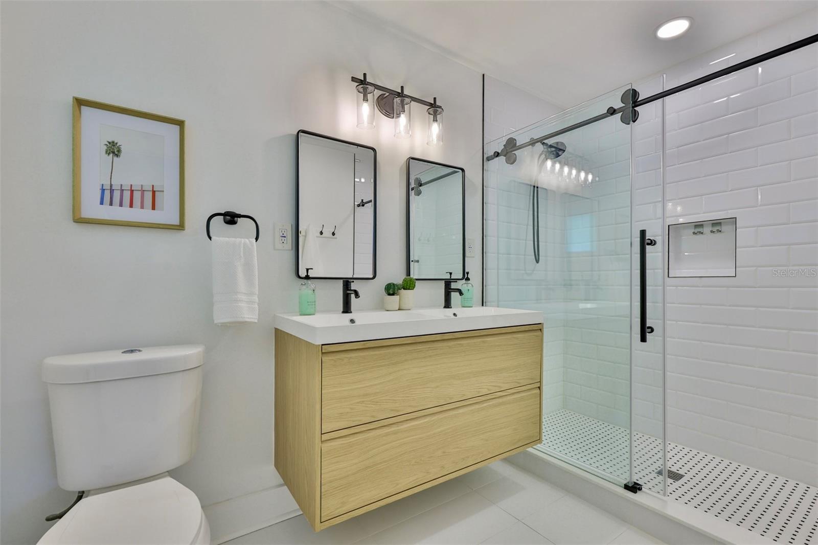 BAYWOOD SUB - Residential