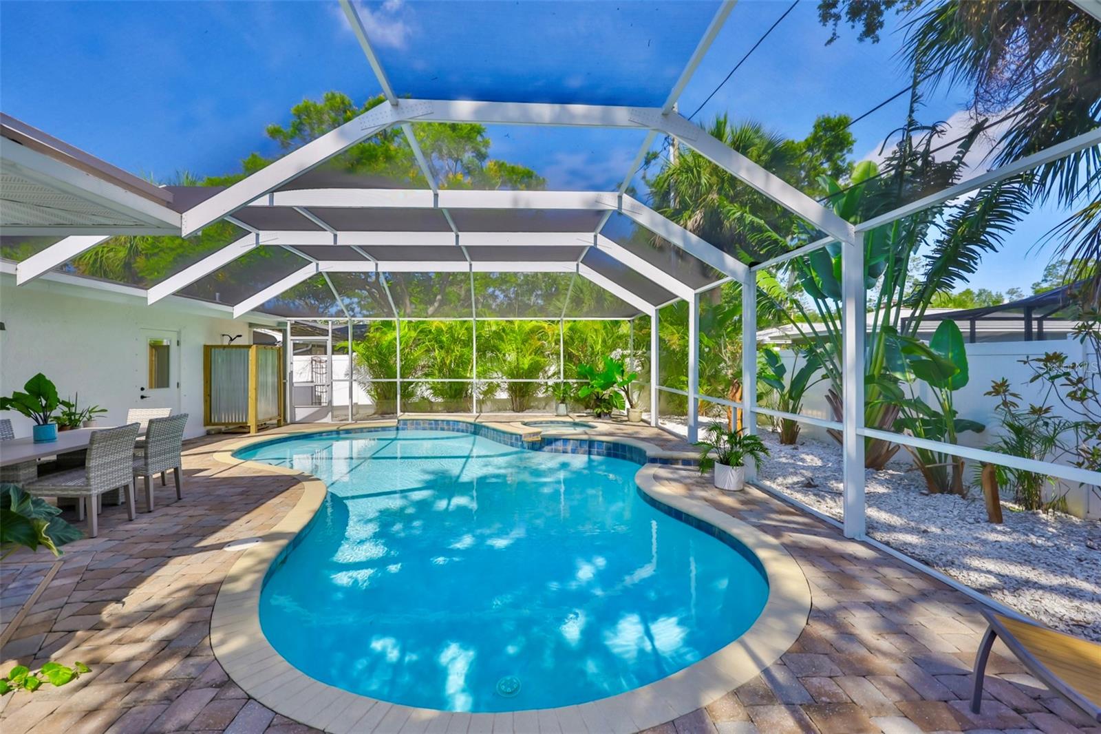 BAYWOOD SUB - Residential