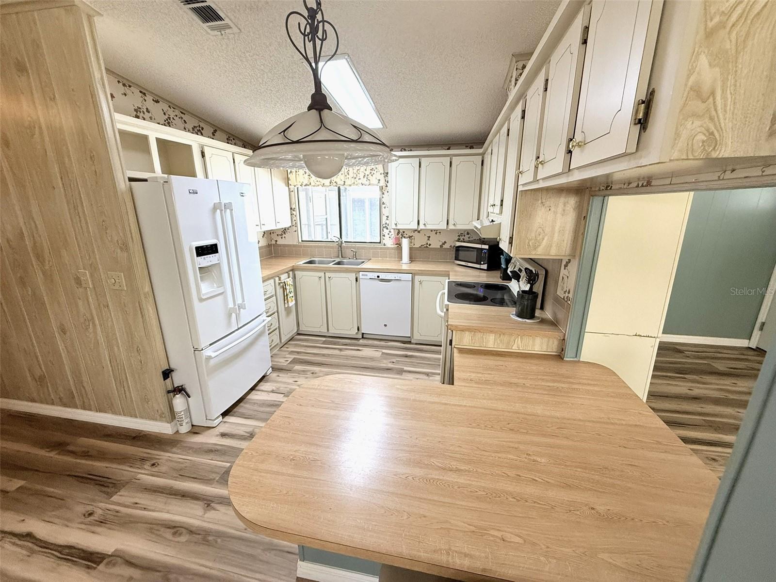 LAZY RIVER MHP - Residential