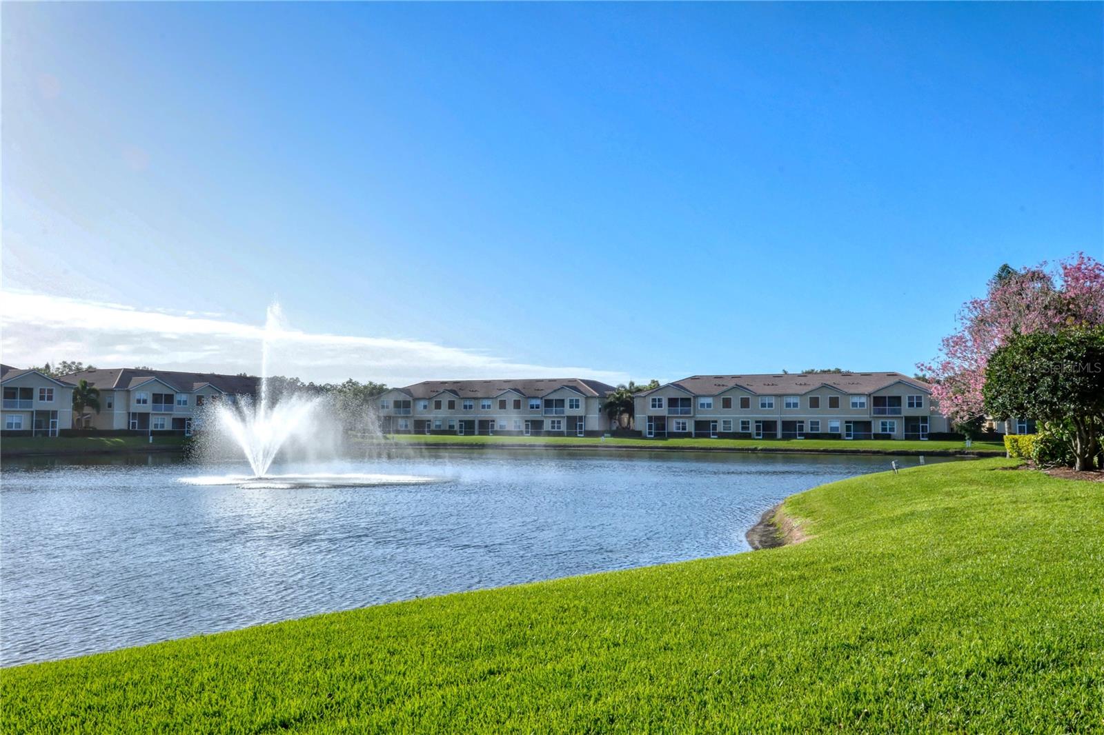 3486 PARKRIDGE CIRCLE 32-101