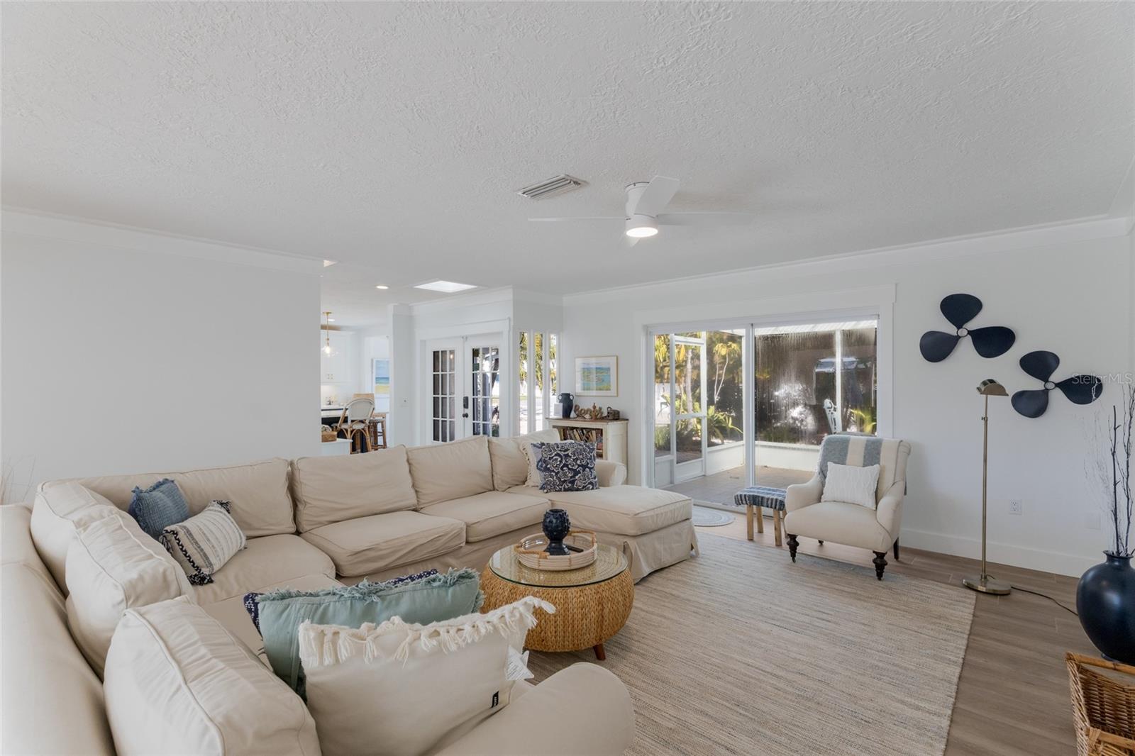 BAY PALMS ADD - Residential