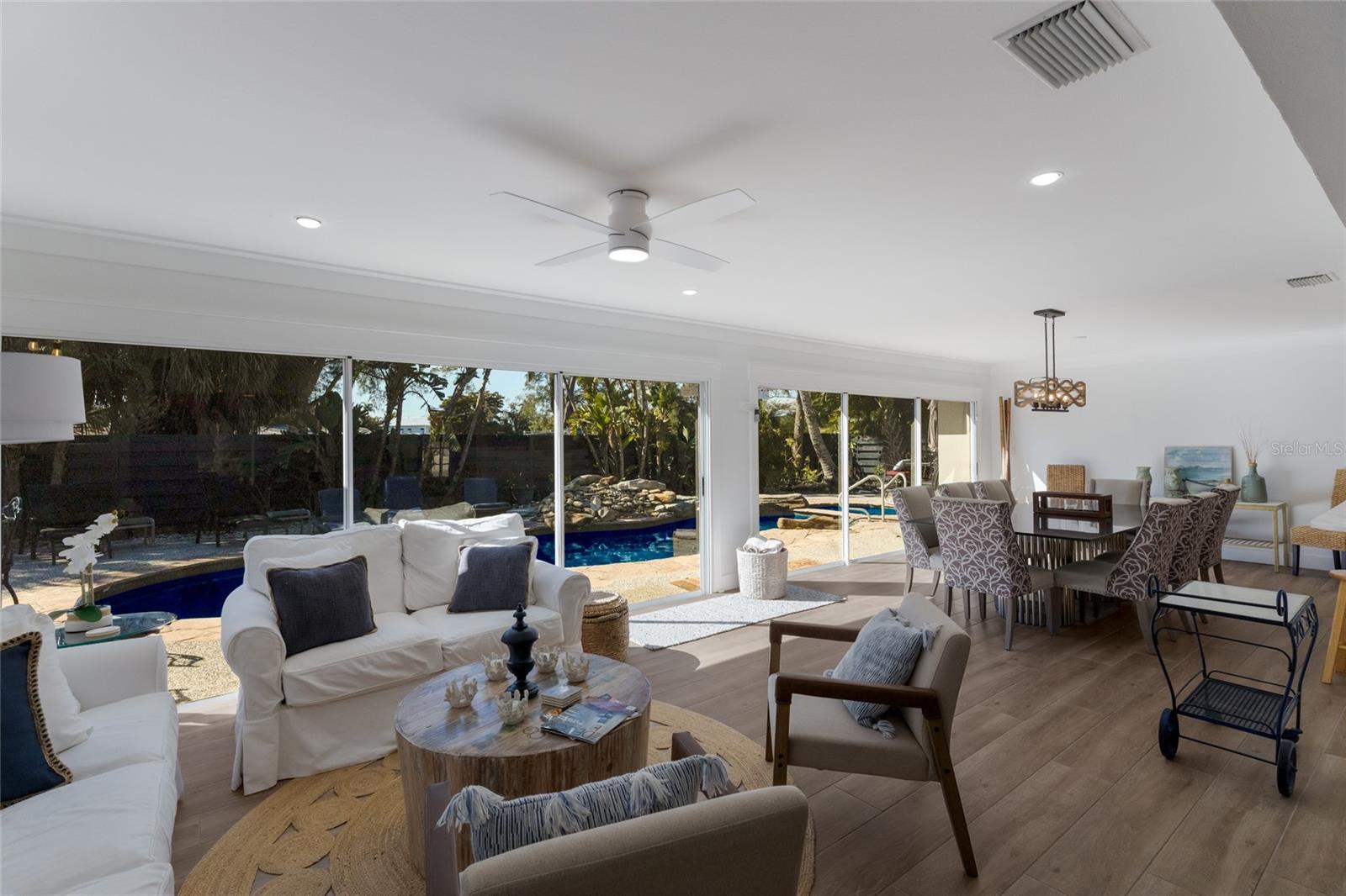 BAY PALMS ADD - Residential