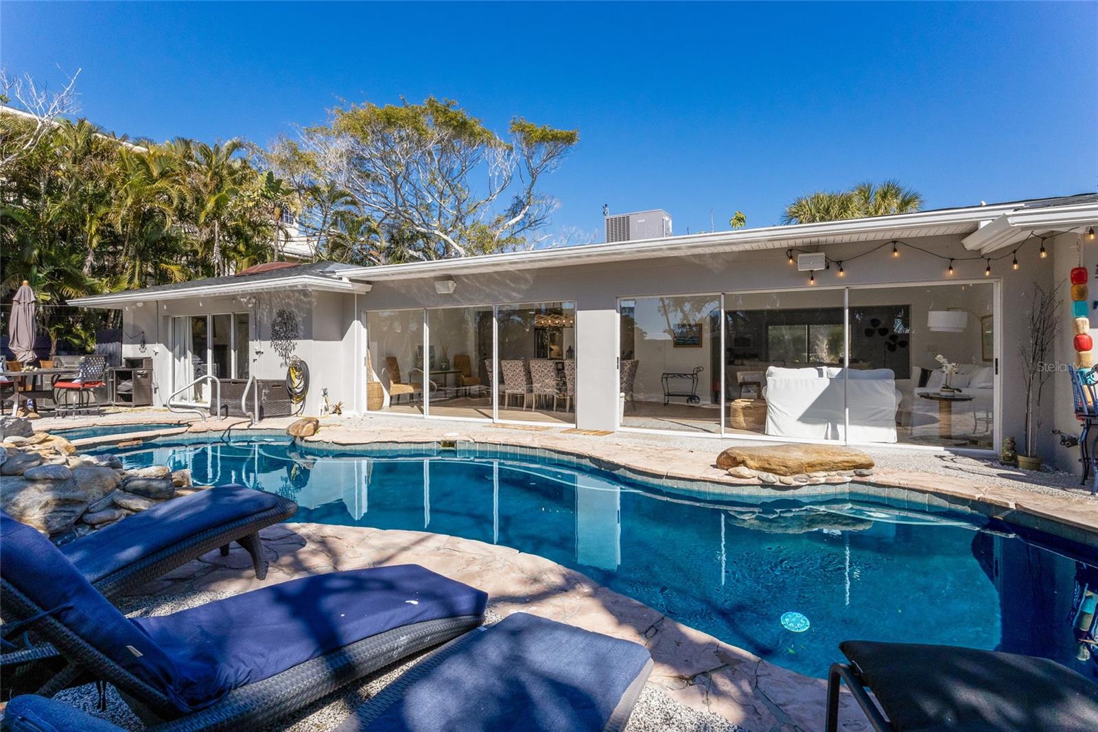 BAY PALMS ADD - Residential