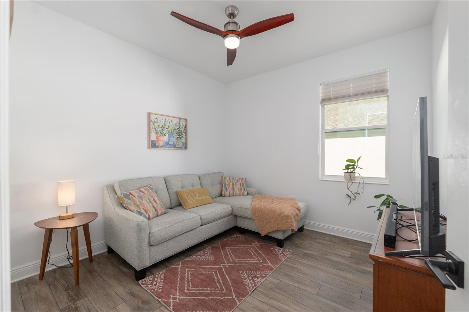 ON TOP OF THE WORLD - Residential