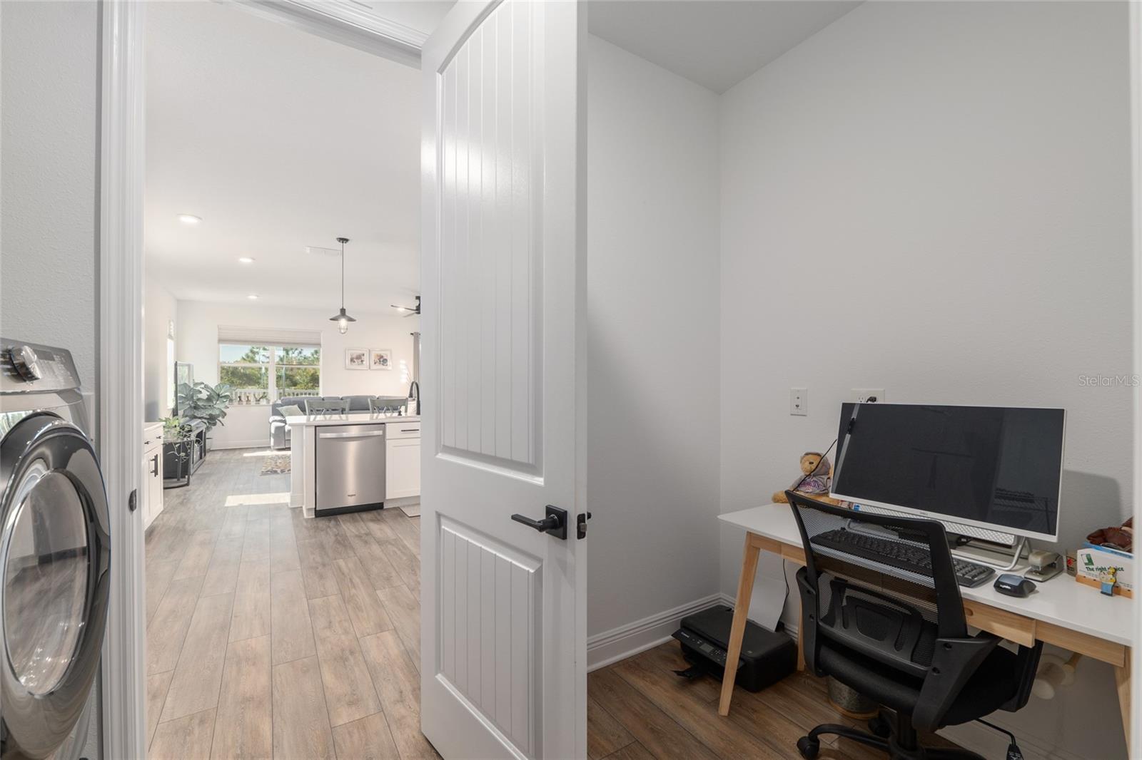 ON TOP OF THE WORLD - Residential