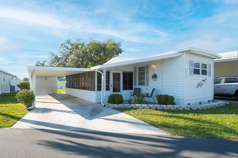 2042 DETROITER STREET SARASOTA FL 34231