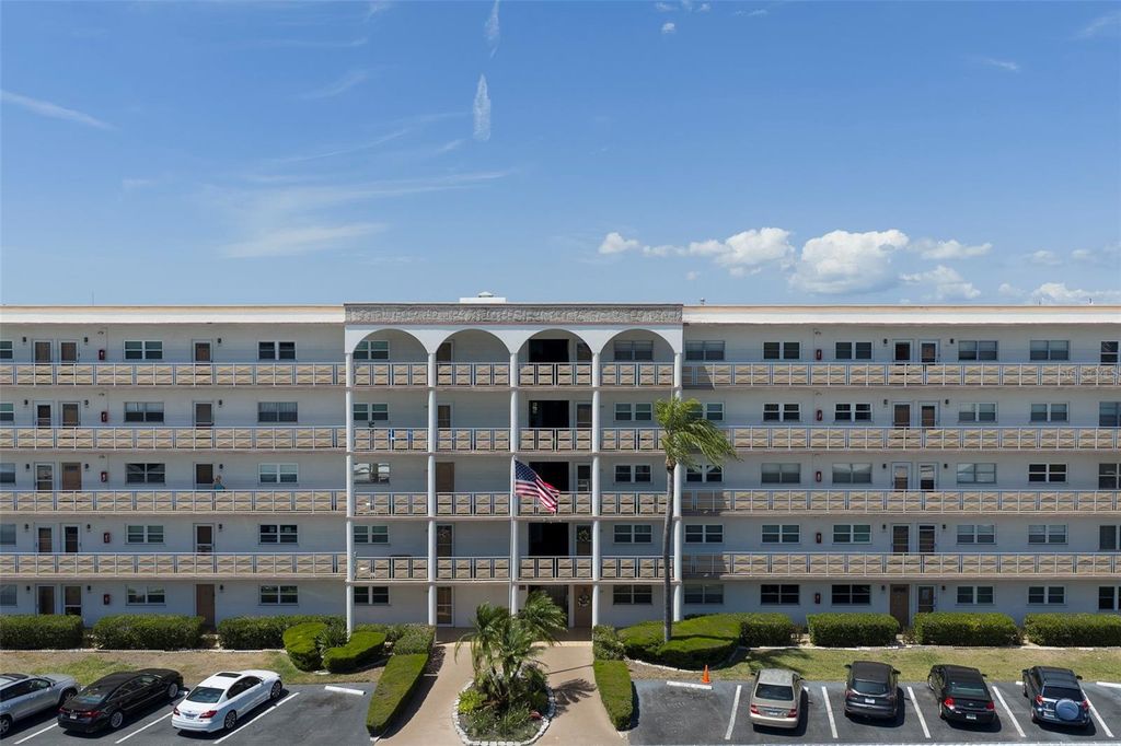 Photo of 5603 80th Street N #516, St Petersburg, FL 33709 (MLS # R4911179)