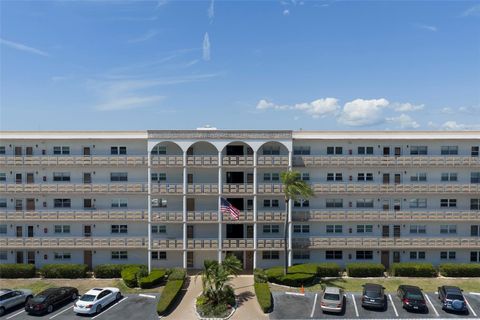 Photo of 5603 80th Street N #516, St Petersburg, FL 33709 (MLS # R4911179)