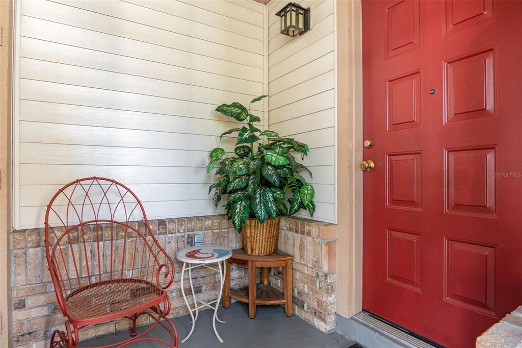 Photo of 150 Edgewater Circle, Sanford, FL 32773 (MLS # O6363974)