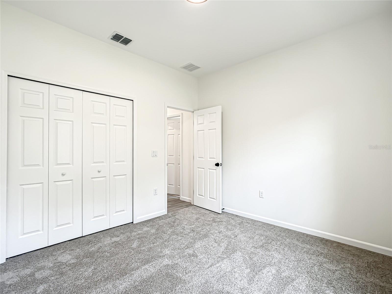 MARION OAKS UN 12 - Residential Lease